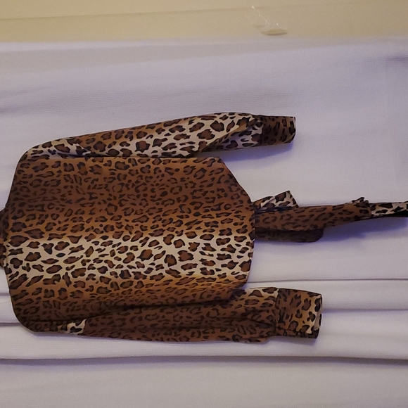 Blouse - Picture 2 of 2